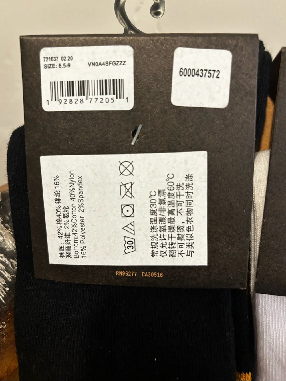 Vans 'Off The Wall' Crew Socks - Black & White 2 pair